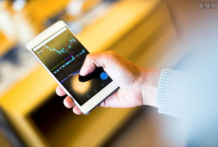 人民日报专访宇树科技创始人王兴兴，问了22个问题